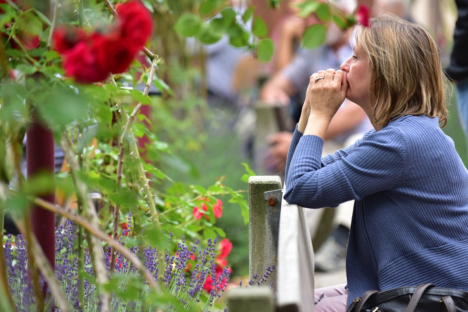Fronleichnam: Bedeutung, Traditionen und Bräuche im Überblick