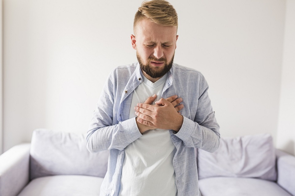 Was ist Endometriose? Ursachen, Symptome und Behandlung im Überblick