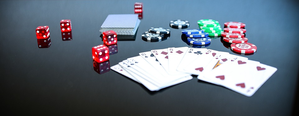 Pokerspiel mit den Märkten: Wie Finanzexperten Unsicherheit in Gewinnchancen verwandeln