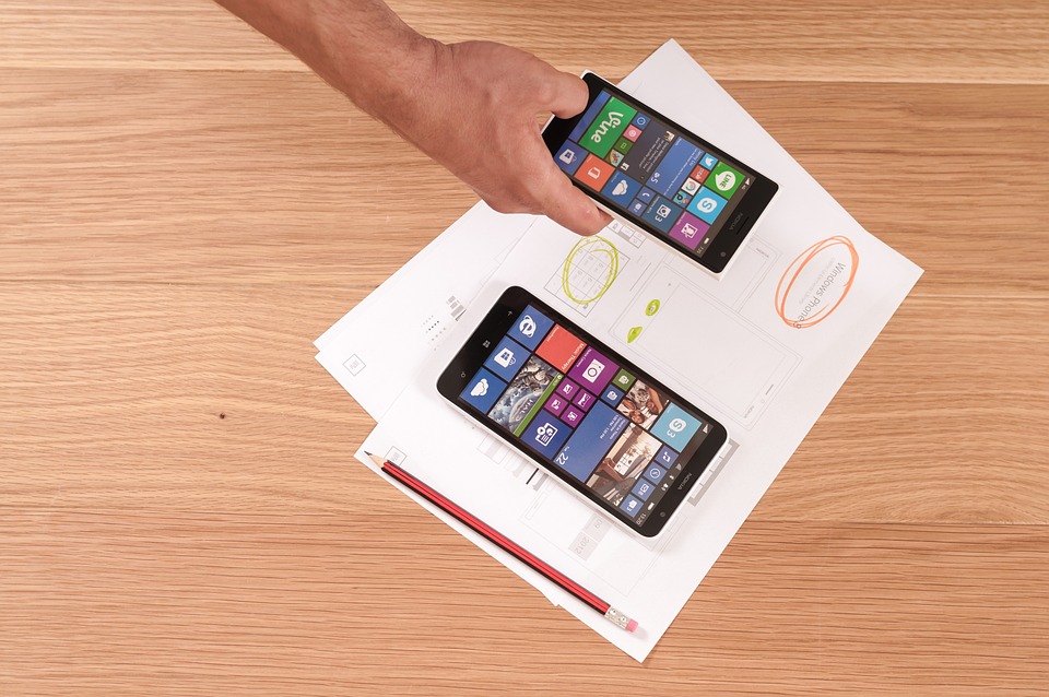 Tech-Giganten wie Microsoft und Apple verlieren im Dow Jones - Meta und Nvidia schwach im Nasdaq 100