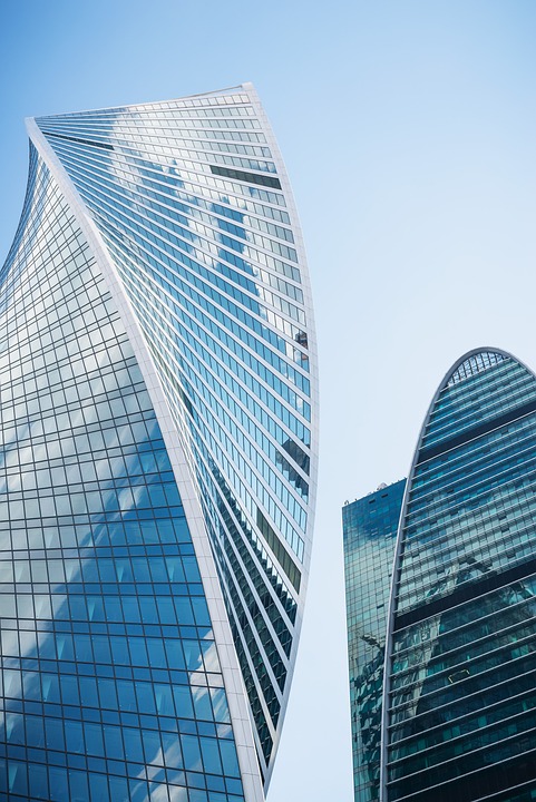 Immobilien trotz Leitzinserhöhung leistbar machen: Tipps vom Finanzexperten