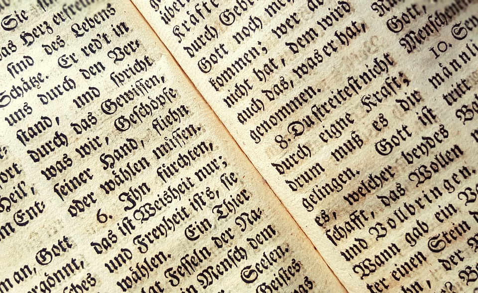 Börsenkurse unter Druck: Warum langfristige Anleger auf Aktien-ETFs achtsam sein sollten