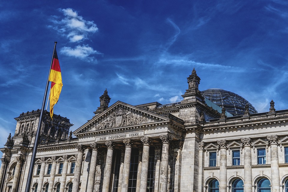 Finanzexperte warnt: Immer mehr Deutsche geraten in den Dispokredit durch gestiegene Lebenshaltungskosten