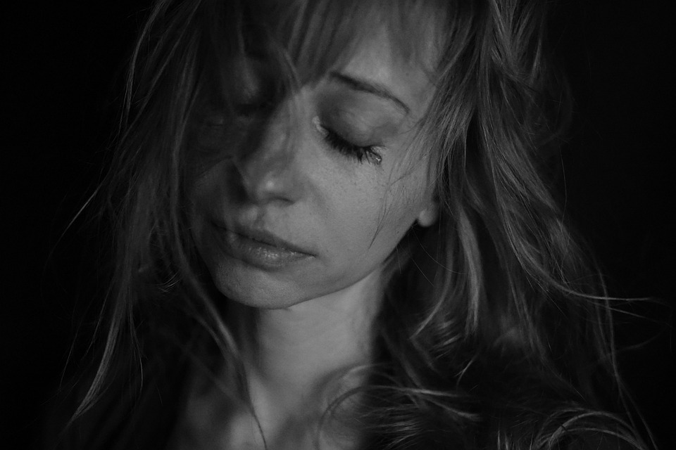 Thyssenkrupp-Zahlen enttäuschen am Markt - Finanzexperte analysiert.