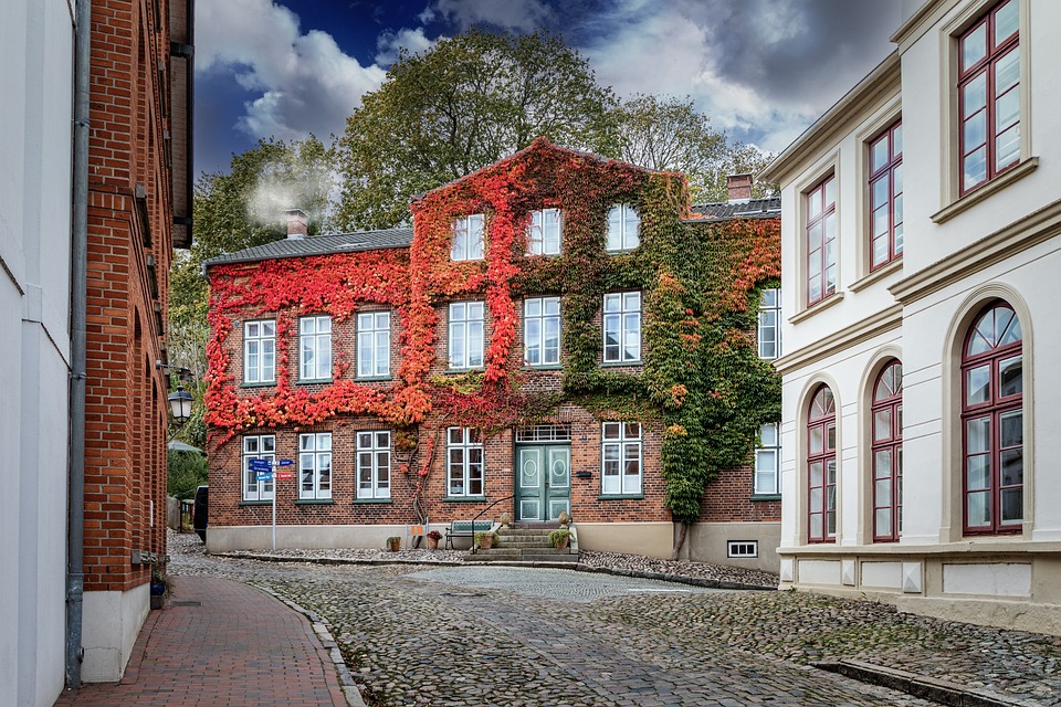 Glasfaser-Ausbau in Schleswig-Holstein: Experten warnen vor unseriösen Verkäufern an der Haustür