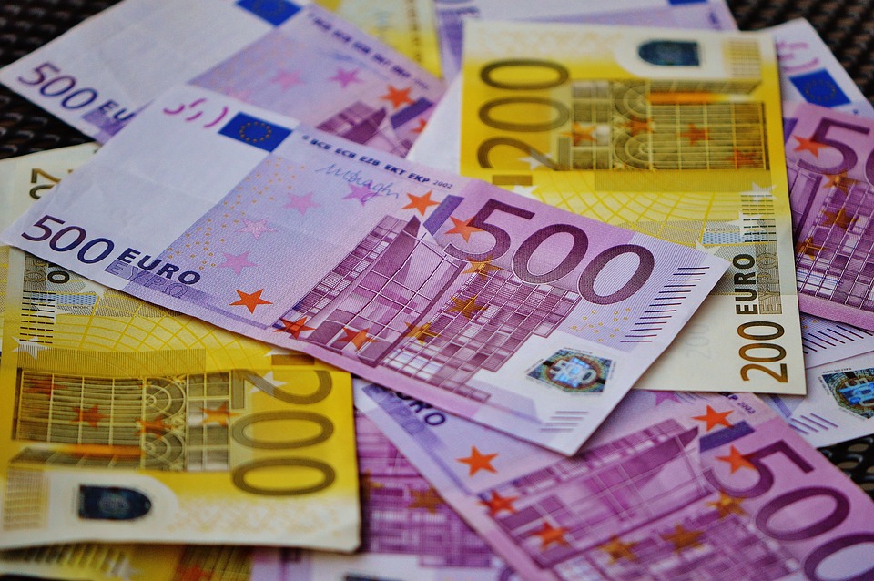 Sparen mit Spaß: Kostenlose Tipps für einen volleren Geldbeutel - Digitales Seminar am 17. Mai 2023