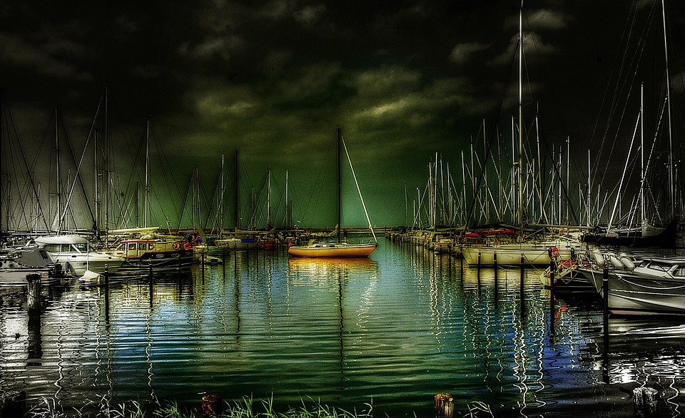 Anleger profitieren von sinkenden Zinsen und attraktiven Anlagen im kommenden Jahr