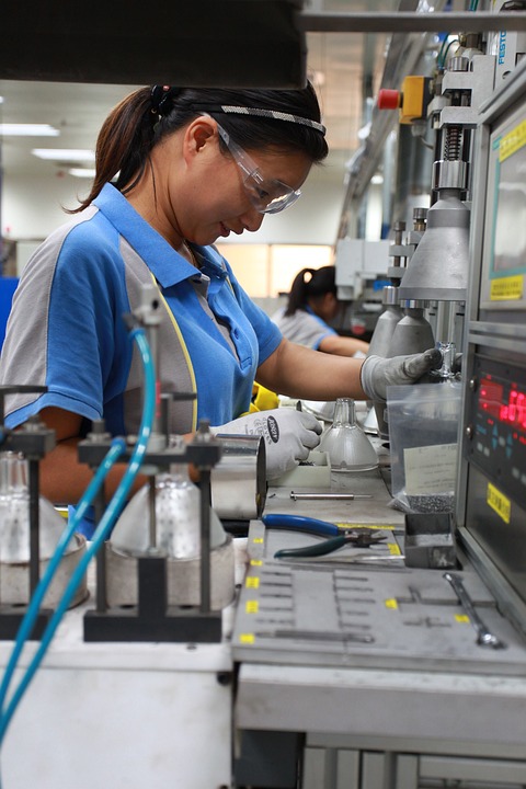 Wie erkenne ich Fake-Shops beim Onlineshopping? Tipps von Finanzexperten bei MDR THÜRINGEN