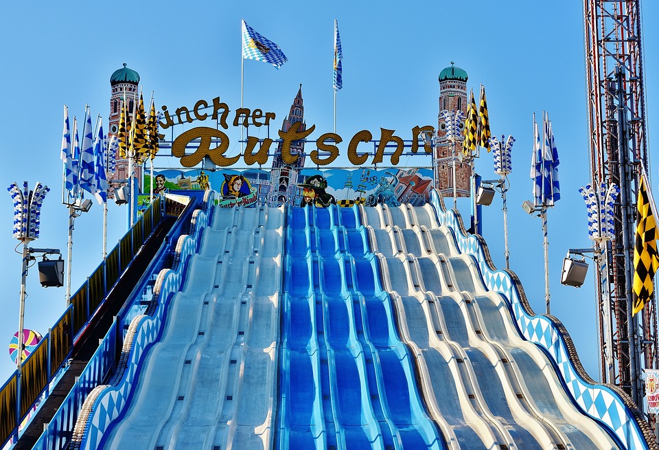 Immobilienmarkt im Münchner Umland: Sinkende Kaufpreise, steigende Mieten und Mangel an bezahlbarem Wohnraum  - Analyse eines Finanzexperten