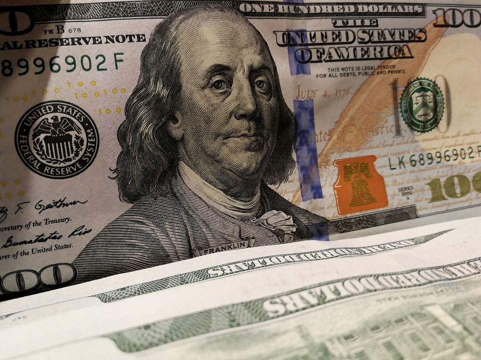 Wirtschaftswachstum 2024: Warum Inflation und hohe Zinsen die Zukunft der Wirtschaft beeinflussen