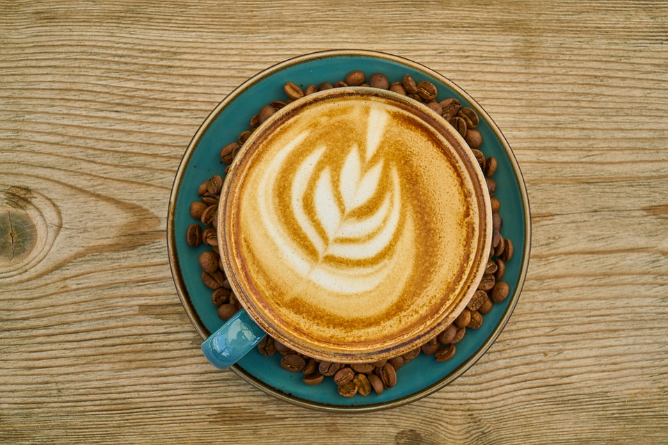 Ökonomen warnen vor wirtschaftlichem Absturz: Was Sparer und Anleger jetzt wissen müssen