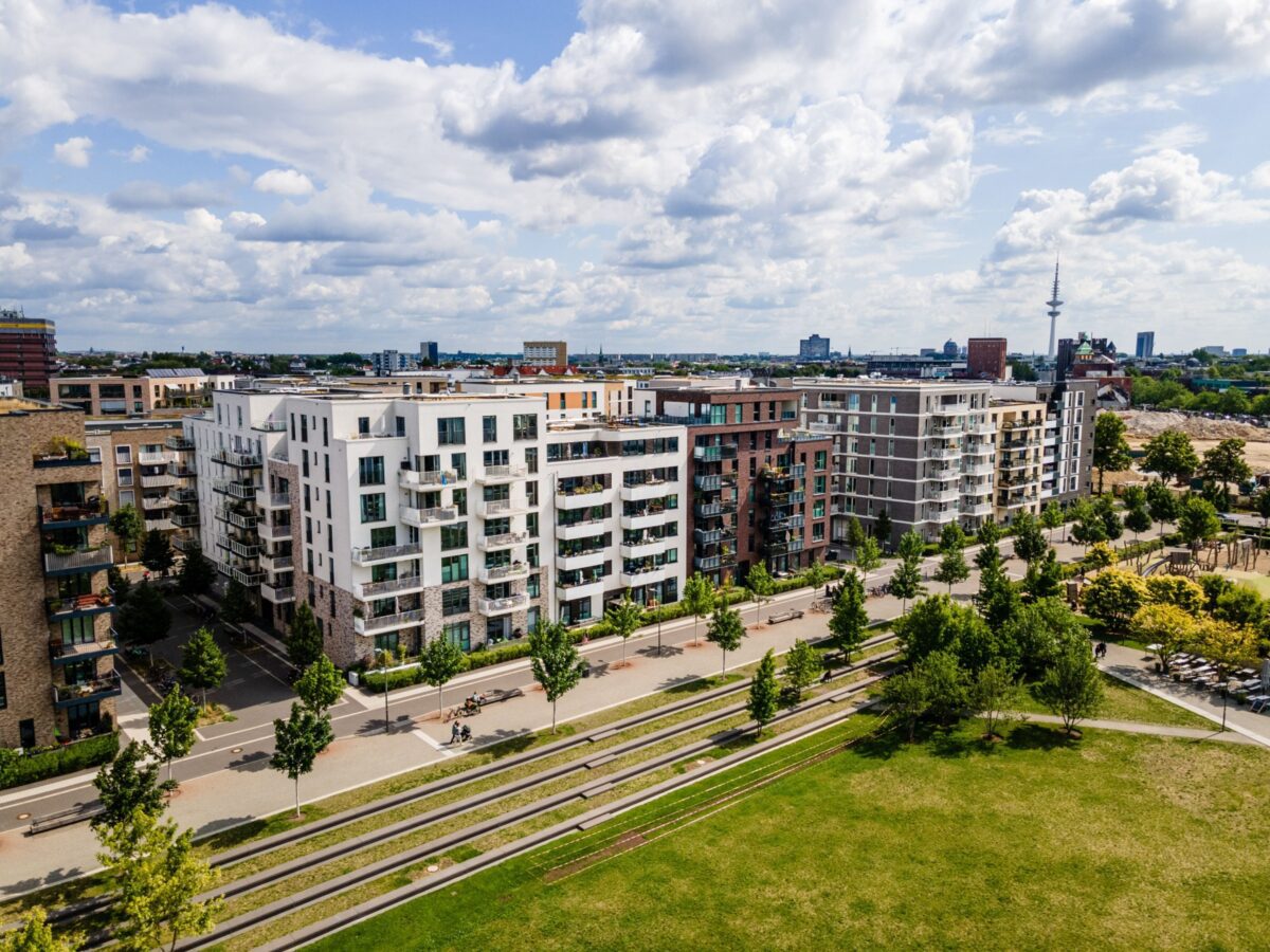 Immobilienpreise in Deutschland: Bodenbildung erwartet, trotz Preisrückgang - Expertenmeinung