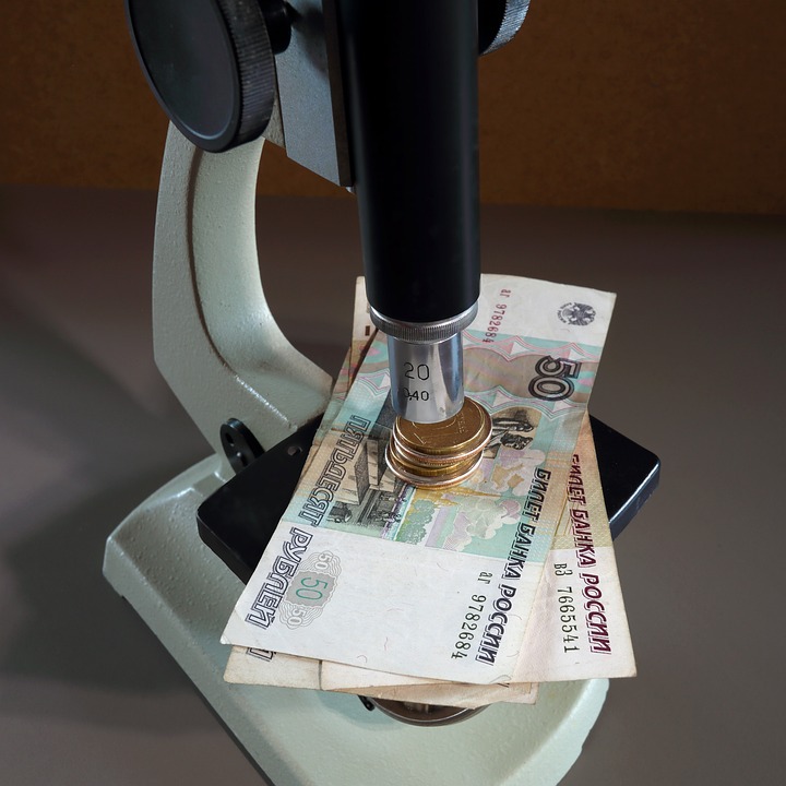 Finanzexperte analysiert: Warum die Häuserpreise weiter steigen, trotz höherer Zinsen