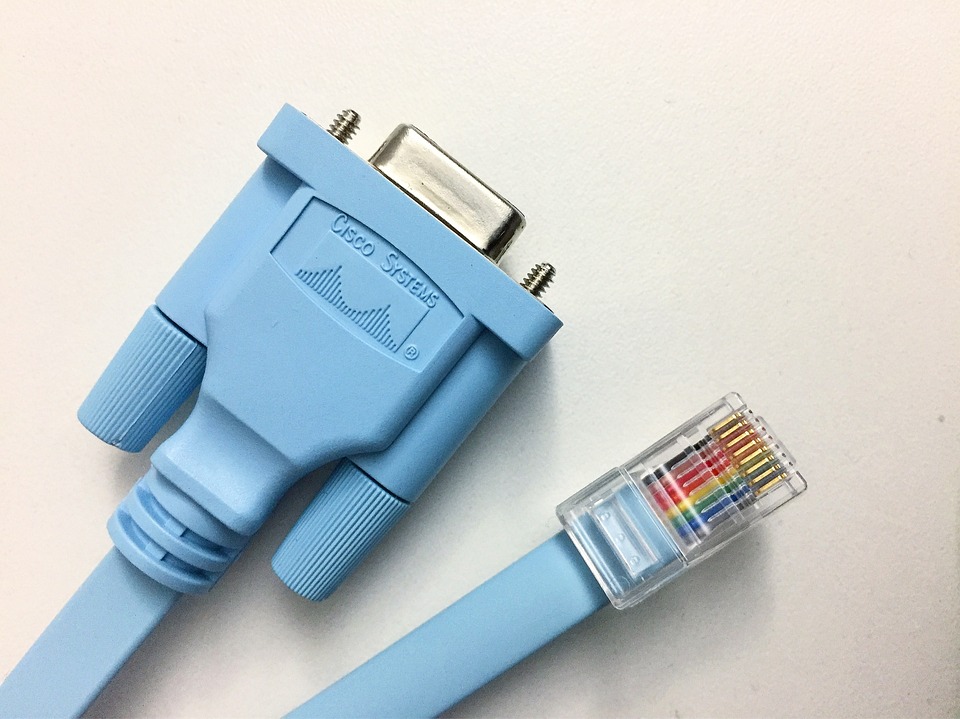 Cisco Systems-Aktie: Kurs steht im Minus - Finanzexperte analysiert die Entwicklung