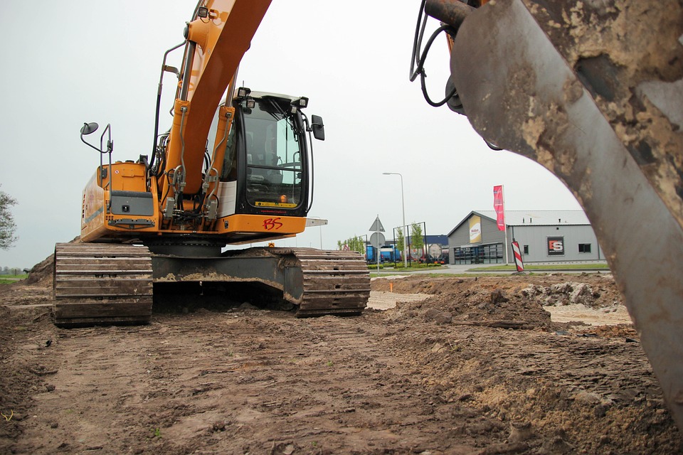 Finanzexpertenanalyse: Branchenentwicklung trotz Corona, Inflation und Krieg - Trendwende bei Fixzinsen und steigender Immobiliennachfrage.