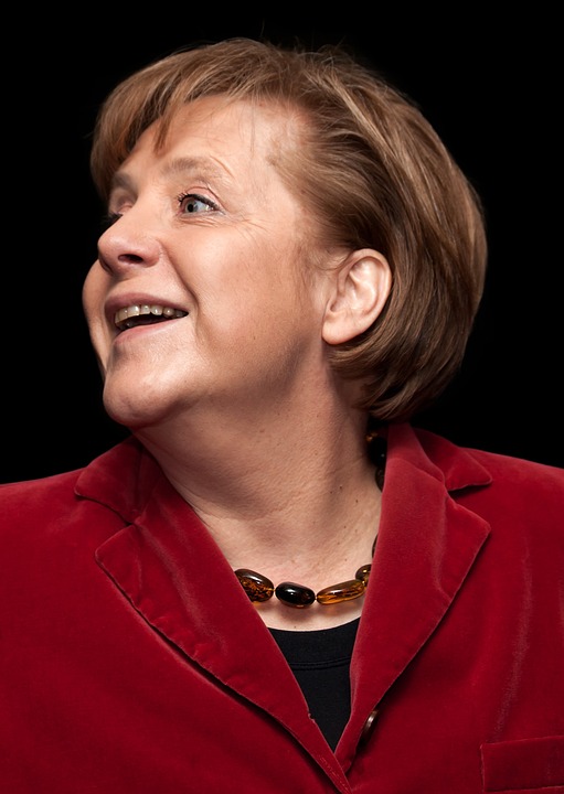 Kanzler Scholz auf China-Tour: Zwischen Pragmatismus und Kritik