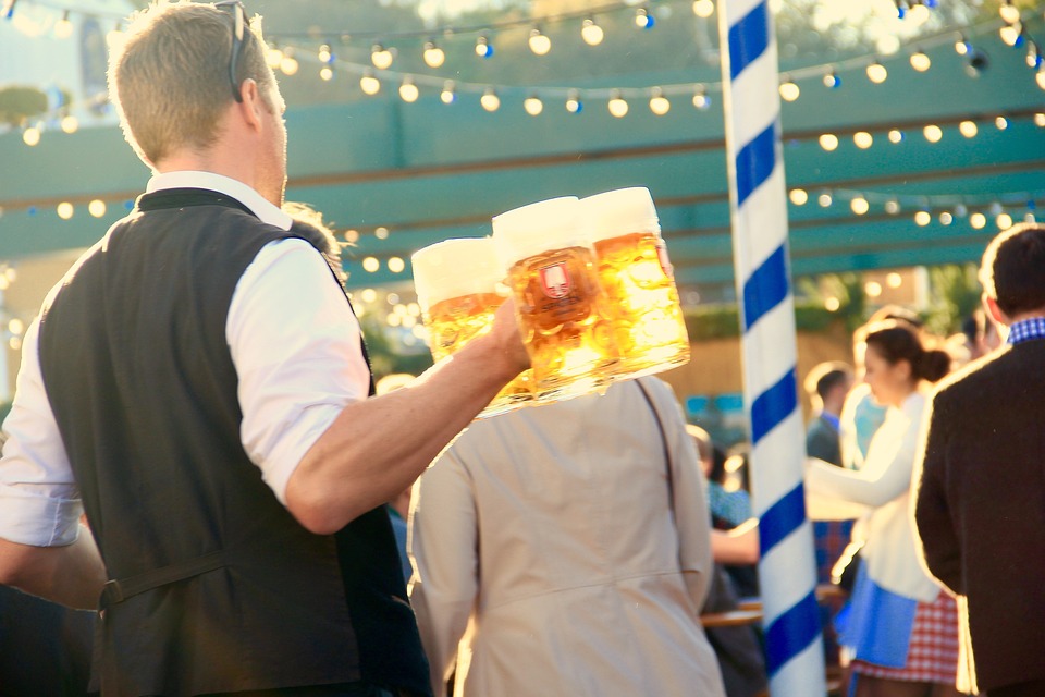 Keyword: Mietpreise

Titel: Aktuelle Marktanalyse: Mietpreise in München weiter im Höhenflug