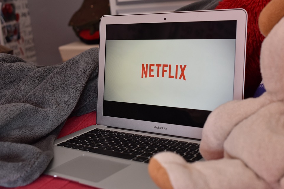 Netflix übertrifft Erwartungen: Gewinnsprung im ersten Quartal 2024