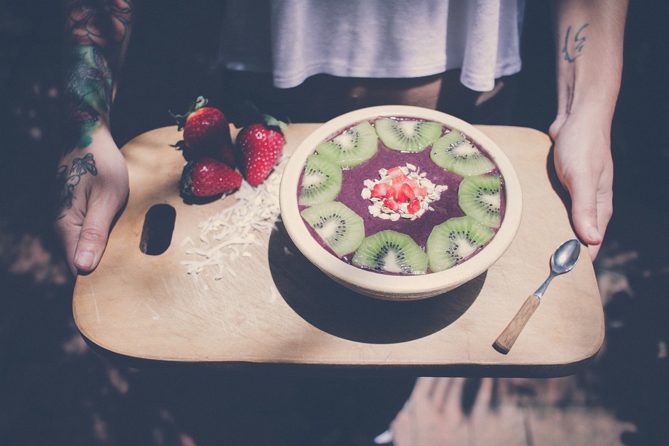 UBS senkt Kursziel für Bayer - Unsicherheiten belasten Aktie