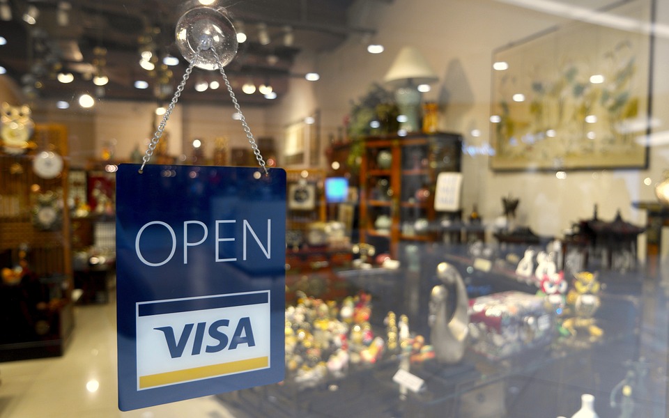 Visa Card Extra: Probleme beim Geld abheben im Einzelhandel
