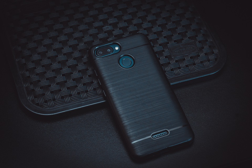 Xiaomi SU7 Max übertrifft Tesla Model 3 in Reichweite und Leistung