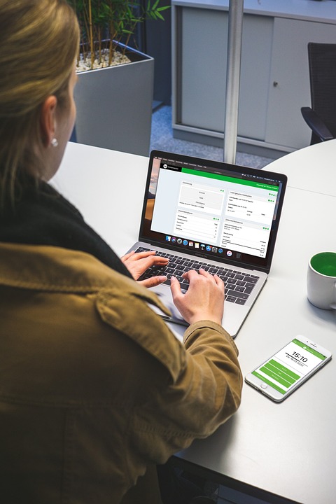 Kurzarbeit: AUA und Flughafen Wien Top-Empfänger von Milliardenhilfen