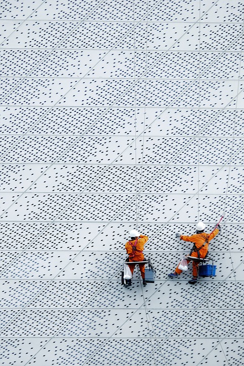 Rechtsschutzversicherer steigern Bruttobeiträge um fast ein Fünftel